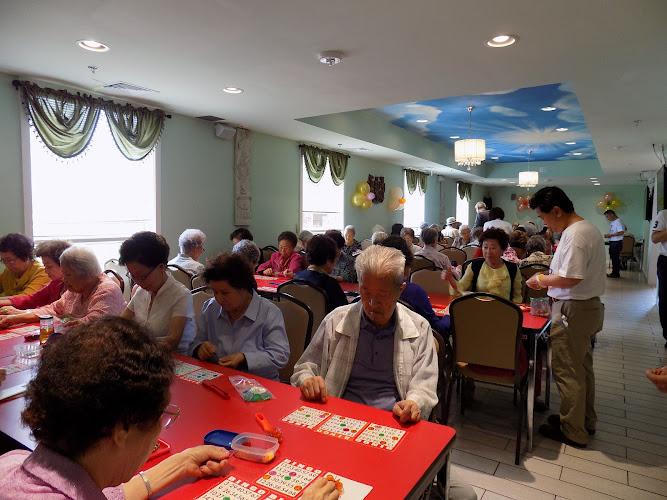 Youngs Home Care - Senior Center